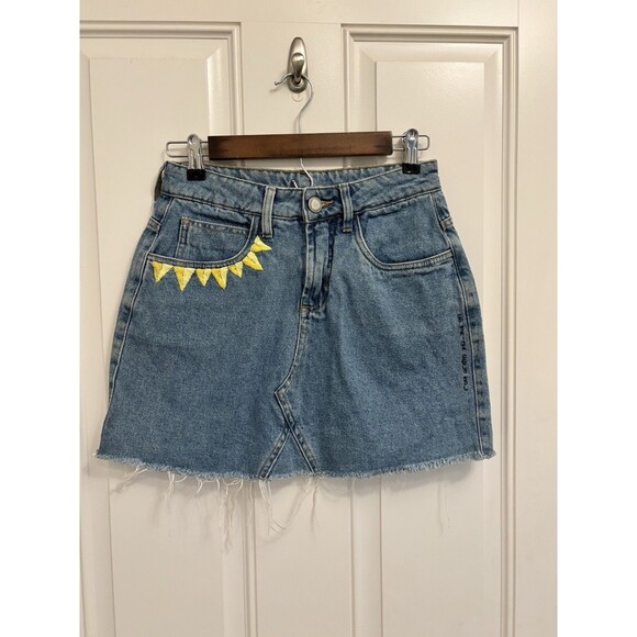 Anthropologie Dresses & Skirts - Anthropologie Farm Rio Embroidered Denim Mini Skirt medium colorful Sun Fan